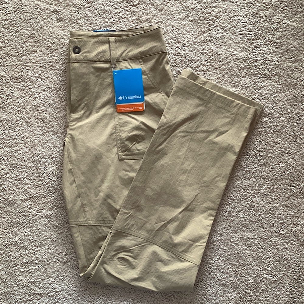 Brand new with tags. Columbia women’s straight leg active fit pants. Size 10